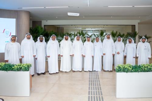  مدير مكتب سمو الشيخ مكتوم بن محمد يُشيد بكفاءة "مركز تسوية منازعات بناء منازل المواطنين"